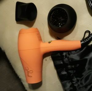 PYT mini hair dryer